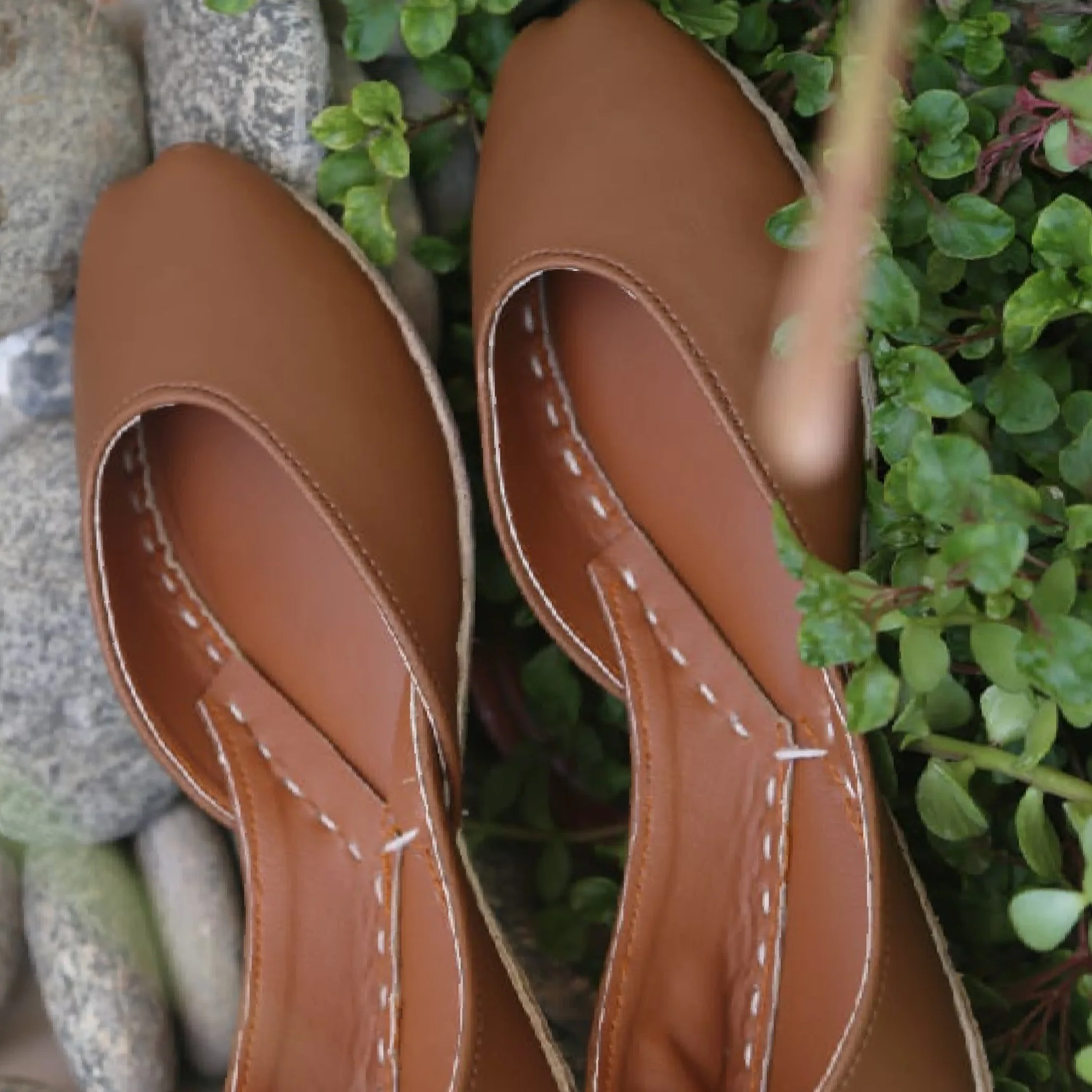 Brown rexine khussa - Image 5