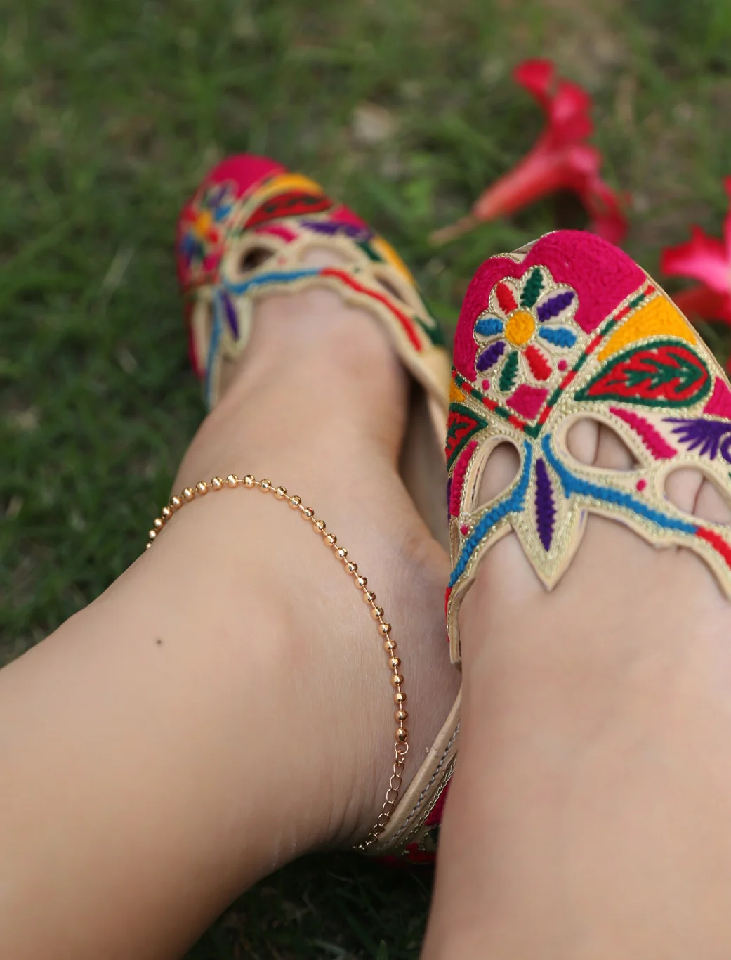 Classic Beaded Anklet - Image 3
