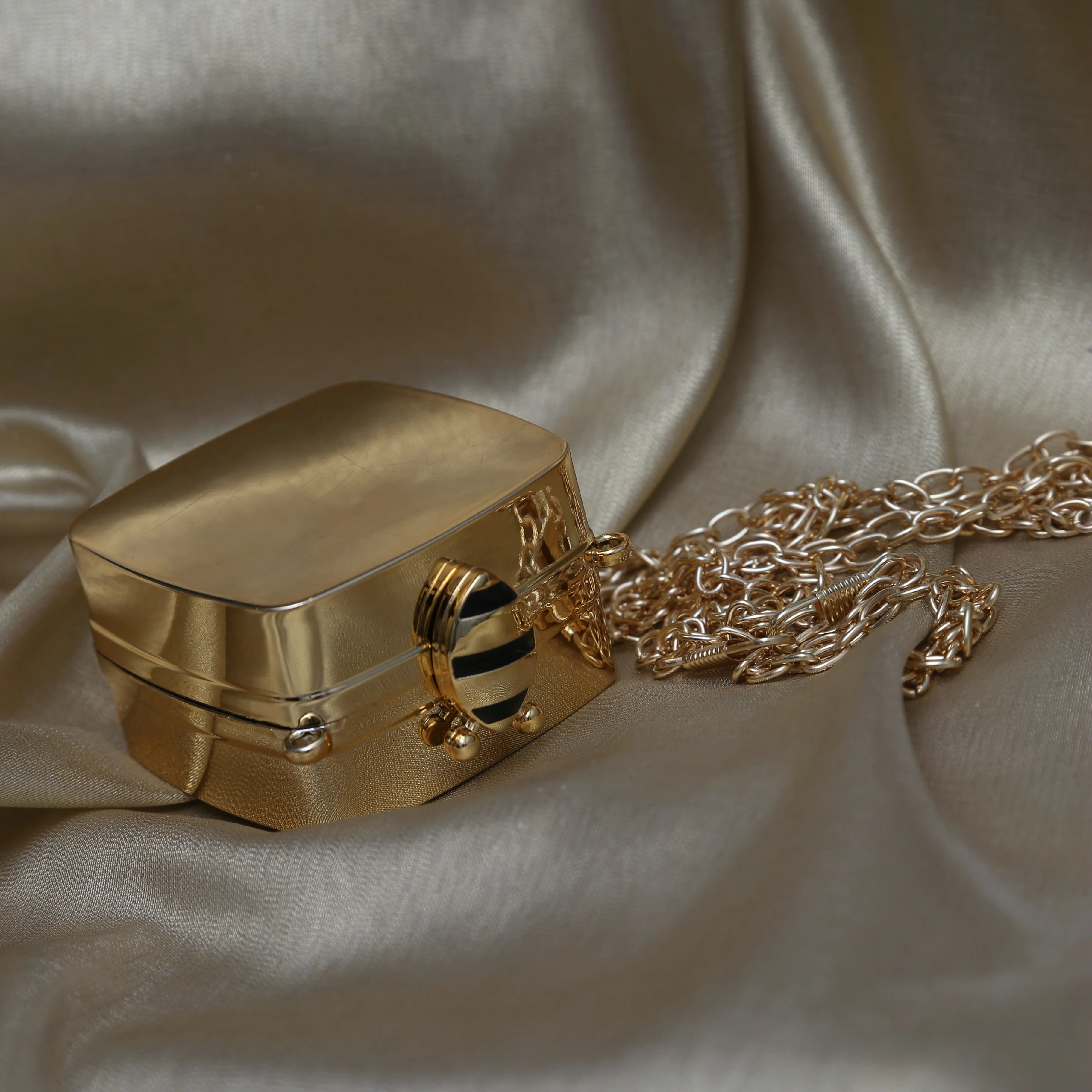 Dazzling Mini bag - Bug box - Image 8