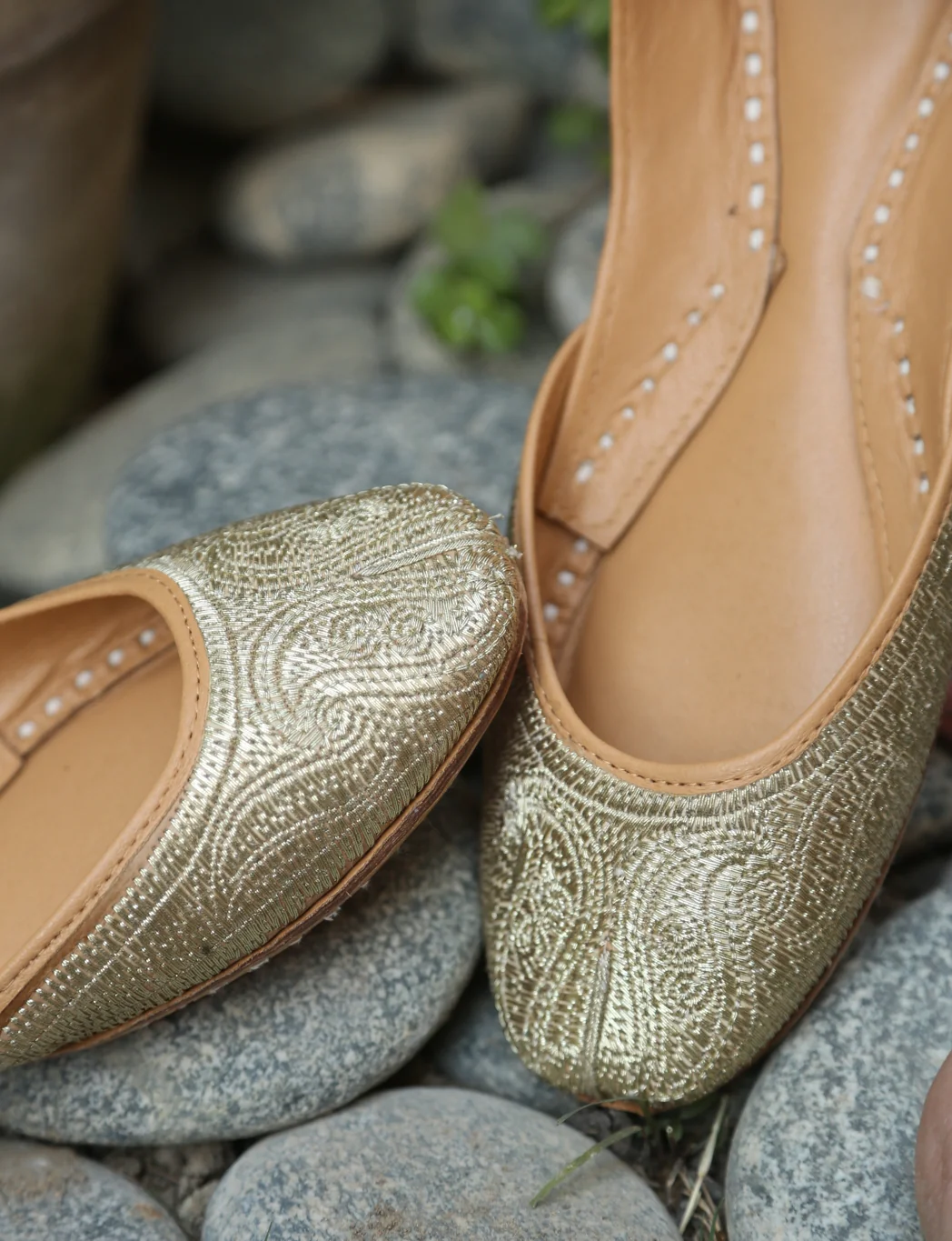 Gold Tilla - Image 4