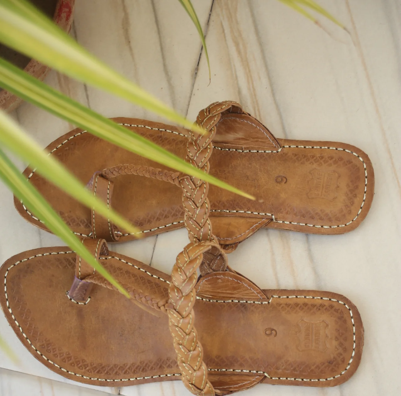 Brown Lotus kolapuri - Image 7