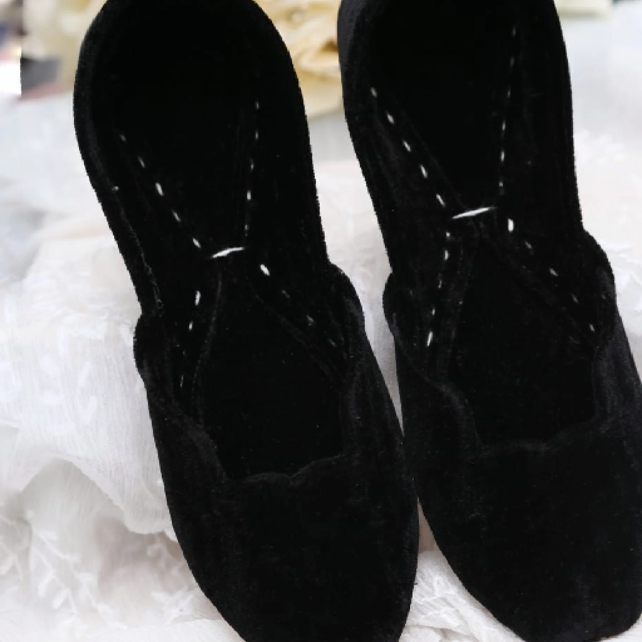 LUXE (Black) - Image 3