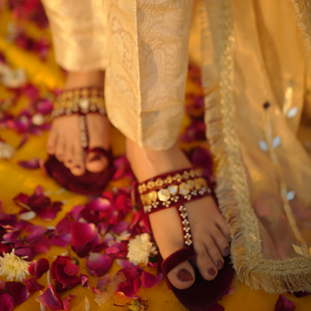 Maroon Kolapuri - Image 4