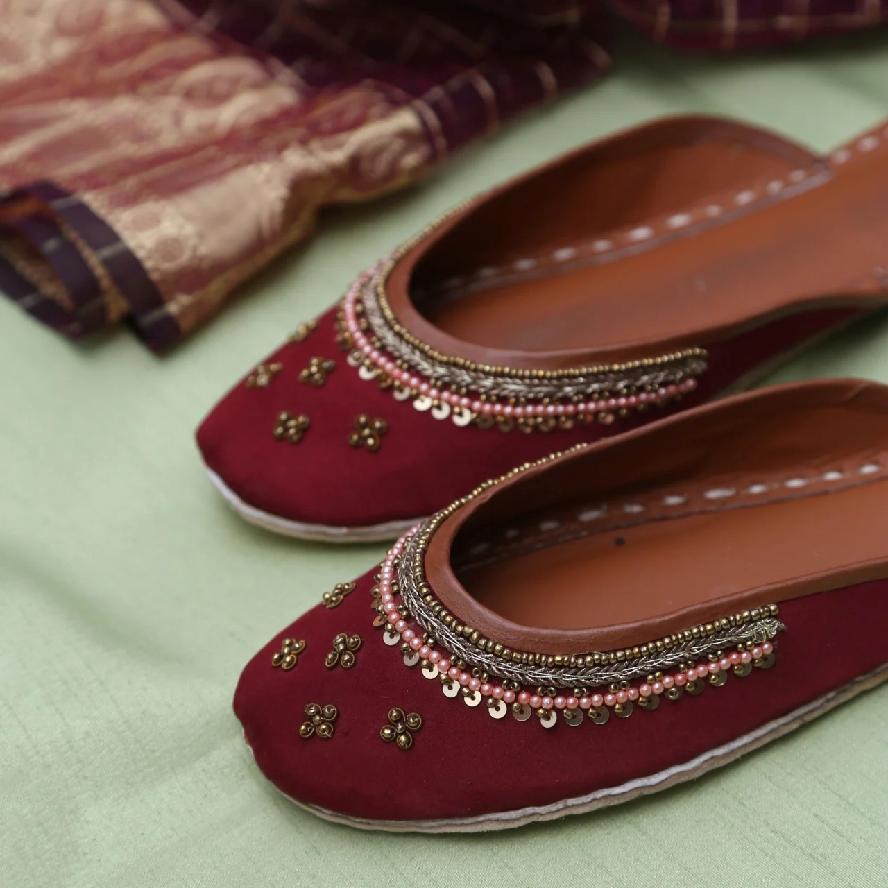 Maroon Work Backless - Image 3