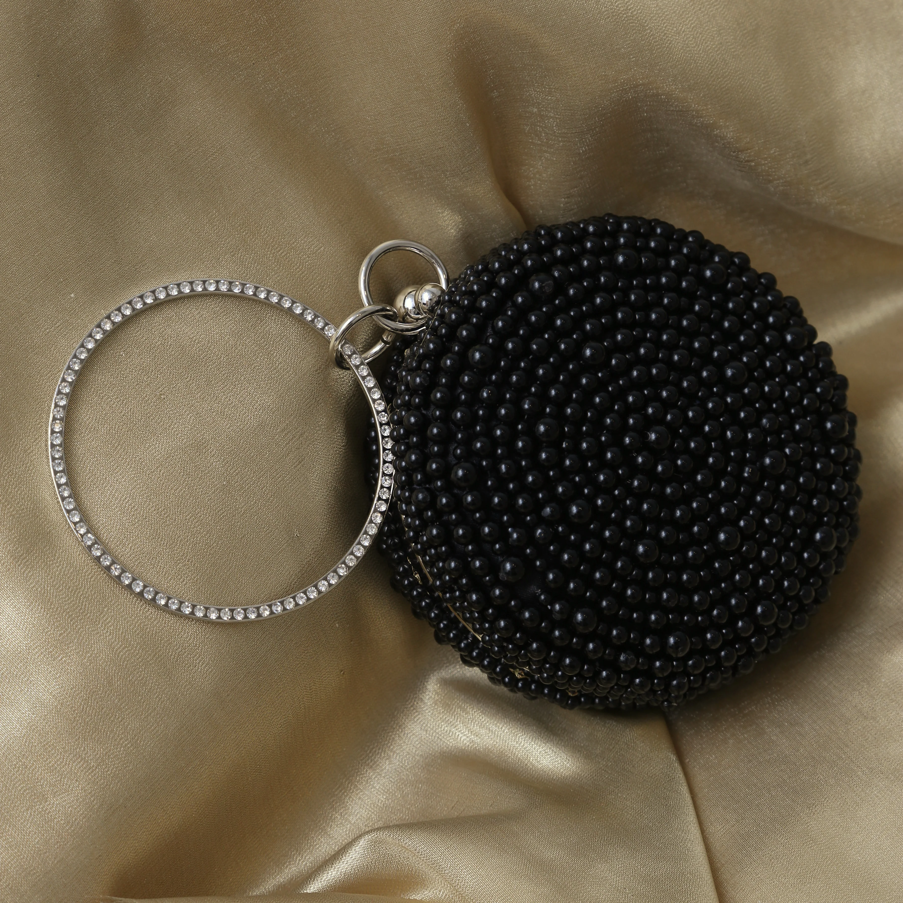 Pearl Ring Clutch (Black) - Image 3