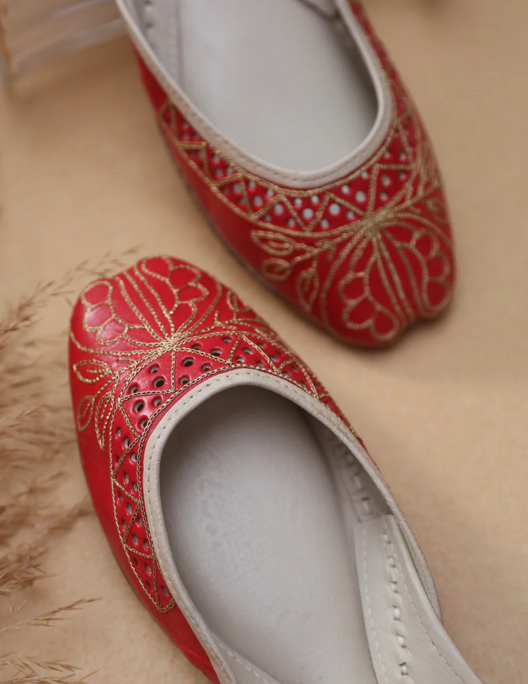 Twirl Whirl (Red) - Image 3